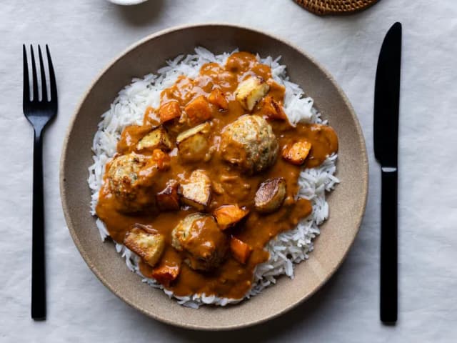 Satay Chicken Meatballs