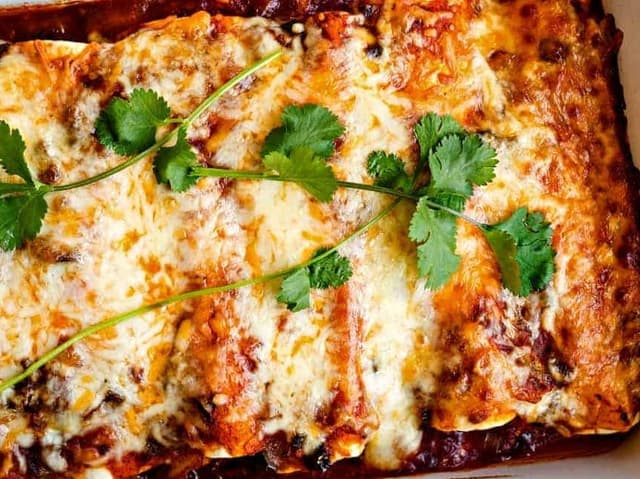 Moorish Chicken Enchiladas