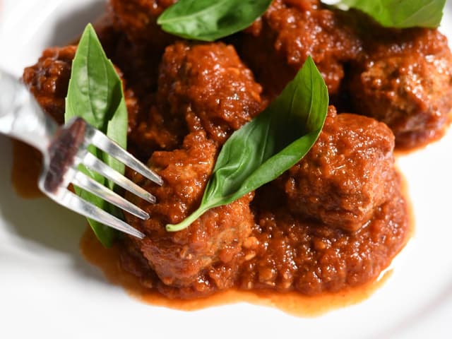 POLPETTE (MEATBALLS) AL SUGO