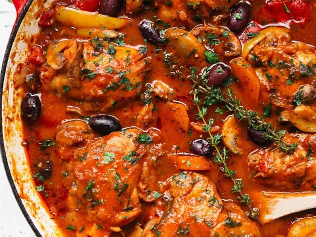 CHICKEN CACCIATORE