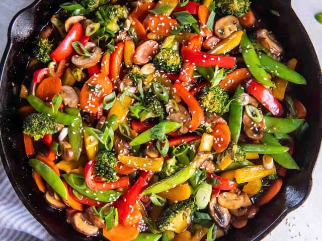 MONGOLIAN VEGETABLE STIR FRY