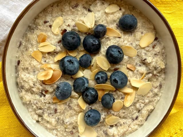 Almond & Quinoa Protein Porridge